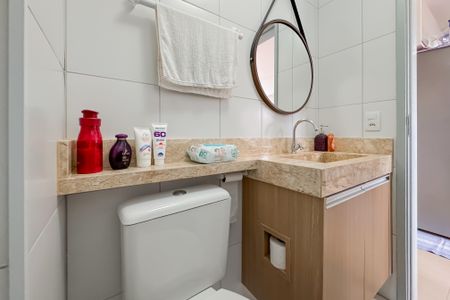 Apartamento para alugar com 33m², 2 quartos e sem vagaBanheiro