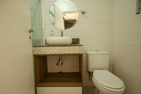 Casa de condomínio à venda com 120m², 3 quartos e 3 vagasBanheiro Social