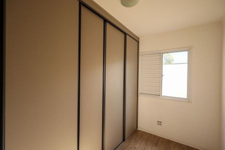 Casa de condomínio à venda com 120m², 3 quartos e 3 vagasQuarto 2