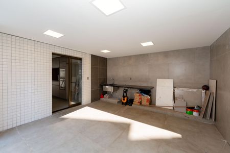 Apartamento para alugar com 250m², 4 quartos e 3 vagas Apartamento para alugar com 250m², 4 quartos e 3 vagasÁrea Privativa