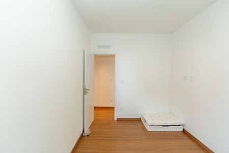 Apartamento para alugar com 250m², 4 quartos e 3 vagas Apartamento para alugar com 250m², 4 quartos e 3 vagasQuarto 2