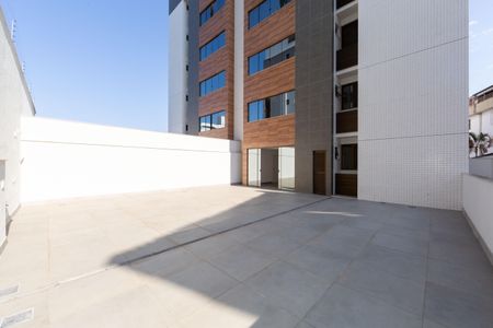 Apartamento para alugar com 250m², 4 quartos e 3 vagas Apartamento para alugar com 250m², 4 quartos e 3 vagasÁrea Privativa