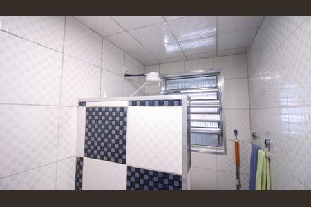 Casa à venda com 230m², 4 quartos e 4 vagasBanheiro da Casa 2