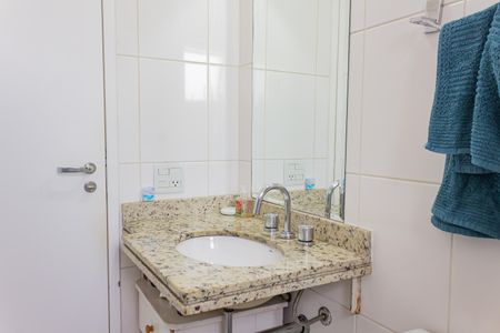Apartamento para alugar com 148m², 4 quartos e 3 vagasBanheiro da Suíte 2