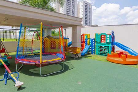 Apartamento para alugar com 148m², 4 quartos e 3 vagasÁrea comum - Playground