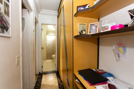 Apartamento à venda com 56m², 2 quartos e 1 vagaCorredor