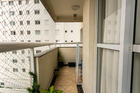 Apartamento à venda com 56m², 2 quartos e 1 vagaVaranda