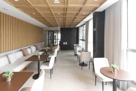 Apartamento à venda com 63m², 2 quartos e 1 vagaÁrea comum