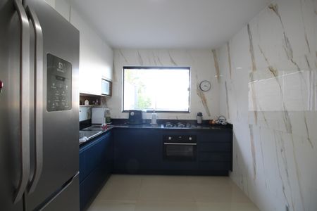 Casa de condomínio à venda com 150m², 3 quartos e 1 vagaCozinha