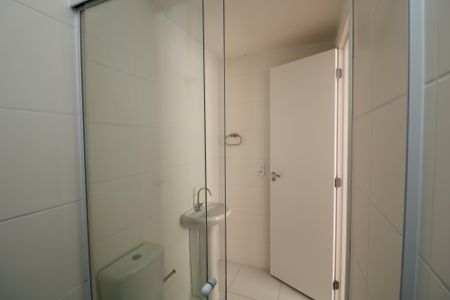 Banheiro de apartamento para alugar com 1 quarto, 32m² em Vila Ema, São Paulo