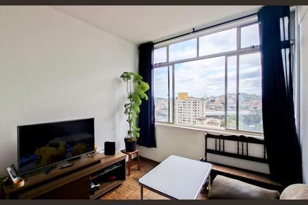 Sala de apartamento à venda com 2 quartos, 70m² em Centro, Belo Horizonte