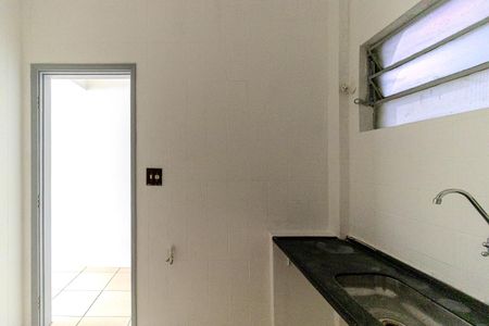 Apartamento à venda com 62m², 3 quartos e sem vaga Apartamento à venda com 62m², 3 quartos e sem vagaCozinha