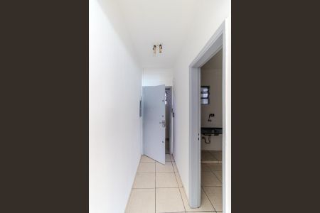 Apartamento à venda com 62m², 3 quartos e sem vaga Apartamento à venda com 62m², 3 quartos e sem vagaCorredor de Entrada