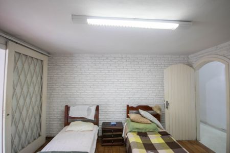 Casa de condomínio para alugar com 438m², 3 quartos e 8 vagas Casa de condomínio para alugar com 438m², 3 quartos e 8 vagasQuarto 1