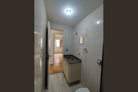 Apartamento à venda com 229m², 3 quartos e 3 vagasBanheiro  2