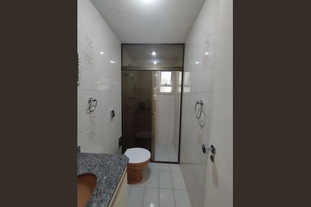 Apartamento à venda com 229m², 3 quartos e 3 vagasBanheiro  2