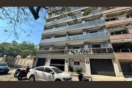 Apartamento à venda com 105m², 2 quartos e 1 vagaFachada