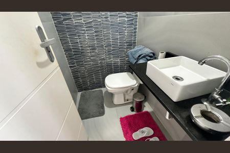 Apartamento à venda com 105m², 2 quartos e 1 vagaLavabo