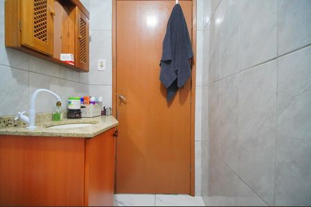 Casa para alugar com 184m², 4 quartos e 2 vagasBanheiro 2