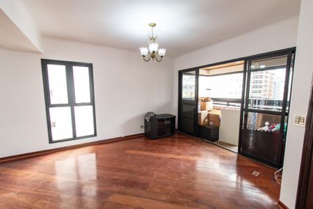 Apartamento à venda com 128m², 3 quartos e 2 vagasSala