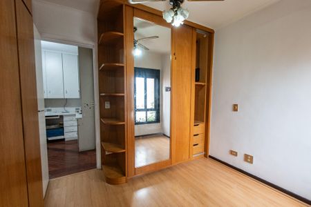 Apartamento à venda com 128m², 3 quartos e 2 vagasSuíte 1