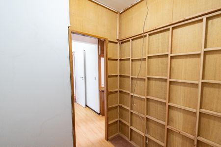 Apartamento à venda com 128m², 3 quartos e 2 vagasCloset da suíte