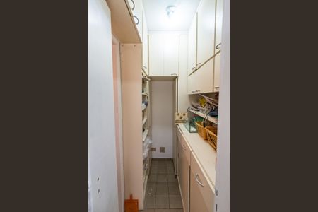 Apartamento à venda com 128m², 3 quartos e 2 vagasQuarto de serviço