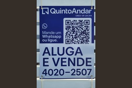 Casa à venda com 267m², 3 quartos e 4 vagas Casa à venda com 267m², 3 quartos e 4 vagasPlaca