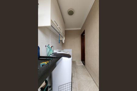 Casa à venda com 267m², 3 quartos e 4 vagas Casa à venda com 267m², 3 quartos e 4 vagasÁrea de Serviço