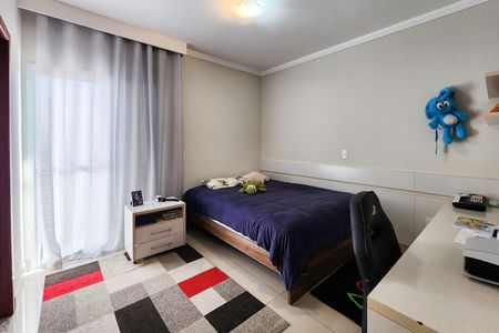 Casa à venda com 267m², 3 quartos e 4 vagas Casa à venda com 267m², 3 quartos e 4 vagasSuíte 3