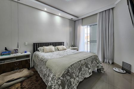 Casa à venda com 267m², 3 quartos e 4 vagas Casa à venda com 267m², 3 quartos e 4 vagasSuíte 2
