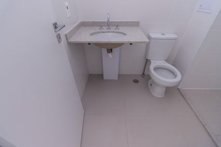 Banheiro de kitnet/studio à venda com 0 quarto, 24m² em Vila Mariana, São Paulo