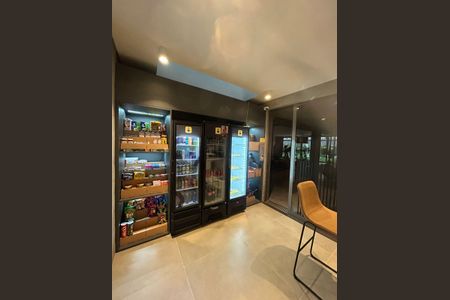 Studio para alugar com 27m², 1 quarto e sem vaga Studio para alugar com 27m², 1 quarto e sem vagaMini Mercado