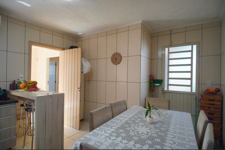 Casa à venda com 179m², 3 quartos e 1 vagaCozinha