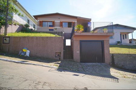 Casa à venda com 179m², 3 quartos e 1 vagaFachada