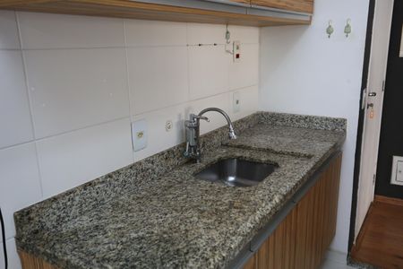 Apartamento à venda com 73m², 2 quartos e 1 vagaCozinha