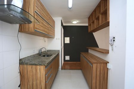 Apartamento à venda com 73m², 2 quartos e 1 vagaCozinha
