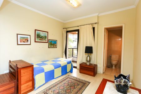 Apartamento para alugar com 205m², 3 quartos e 3 vagas Apartamento para alugar com 205m², 3 quartos e 3 vagasSuíte 1