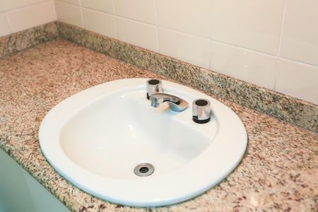 Apartamento para alugar com 205m², 3 quartos e 3 vagas Apartamento para alugar com 205m², 3 quartos e 3 vagasBanheiro da Suíte 1