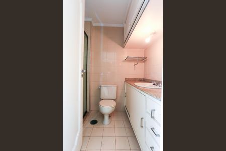 Apartamento para alugar com 205m², 3 quartos e 3 vagas Apartamento para alugar com 205m², 3 quartos e 3 vagasBanheiro da Suíte 1