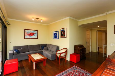 Apartamento para alugar com 205m², 3 quartos e 3 vagas Apartamento para alugar com 205m², 3 quartos e 3 vagasSala