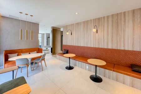 Apartamento à venda com 81m², 2 quartos e 1 vaga Apartamento à venda com 81m², 2 quartos e 1 vagaÁrea comum