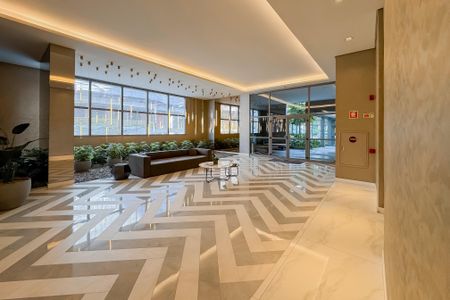 Apartamento à venda com 81m², 2 quartos e 1 vaga Apartamento à venda com 81m², 2 quartos e 1 vagaHall social