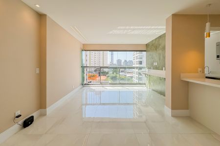 Apartamento à venda com 81m², 2 quartos e 1 vaga Apartamento à venda com 81m², 2 quartos e 1 vagaSala