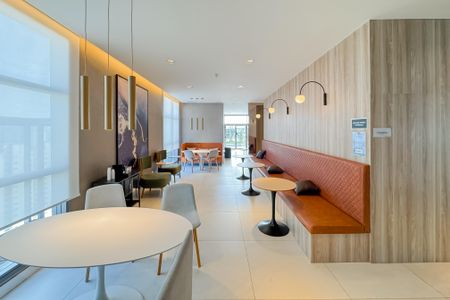 Apartamento à venda com 81m², 2 quartos e 1 vaga Apartamento à venda com 81m², 2 quartos e 1 vagaÁrea comum