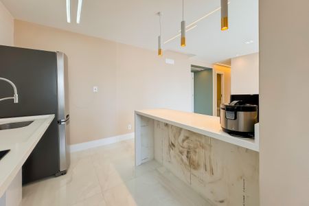 Apartamento à venda com 81m², 2 quartos e 1 vaga Apartamento à venda com 81m², 2 quartos e 1 vagaCozinha