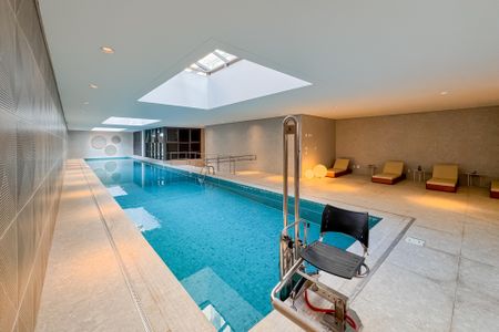 Apartamento à venda com 81m², 2 quartos e 1 vaga Apartamento à venda com 81m², 2 quartos e 1 vagaPiscina Coberta