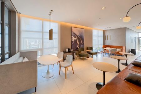 Apartamento à venda com 81m², 2 quartos e 1 vaga Apartamento à venda com 81m², 2 quartos e 1 vagaÁrea comum