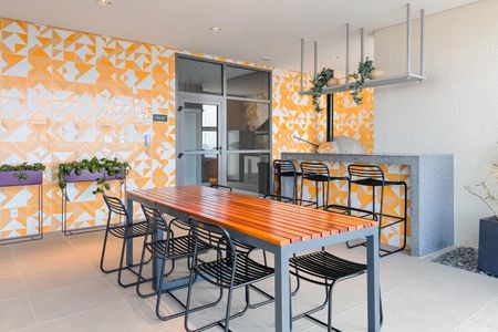 Apartamento à venda com 81m², 2 quartos e 1 vaga Apartamento à venda com 81m², 2 quartos e 1 vagaChurrasqueira