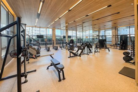 Apartamento à venda com 81m², 2 quartos e 1 vaga Apartamento à venda com 81m², 2 quartos e 1 vagaAcademia